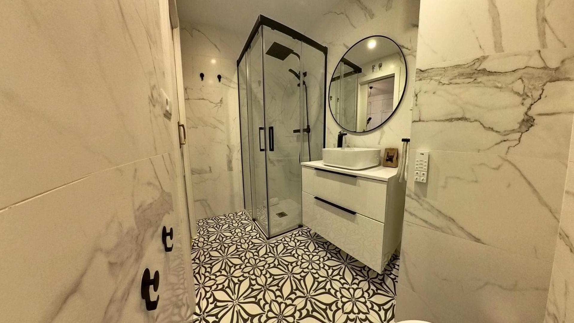 Hadar Deluxe - Tucasaenlospirineos Escarrilla Exteriör bild